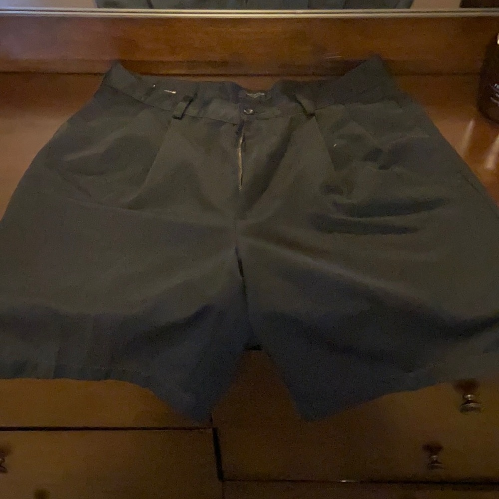 Dockers golf shorts